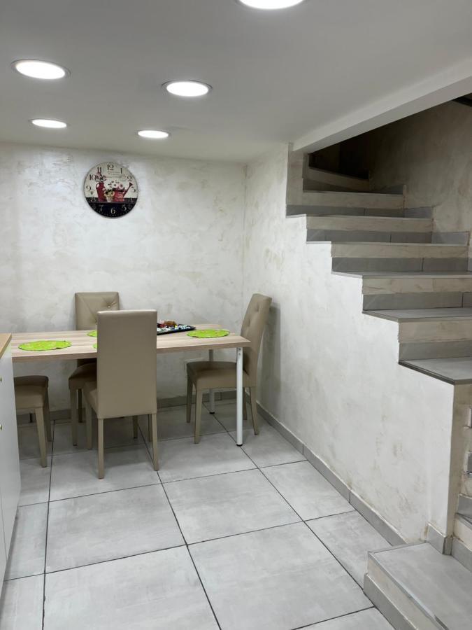 Ferienwohnung Maison Sabale' Neapel Exterior foto